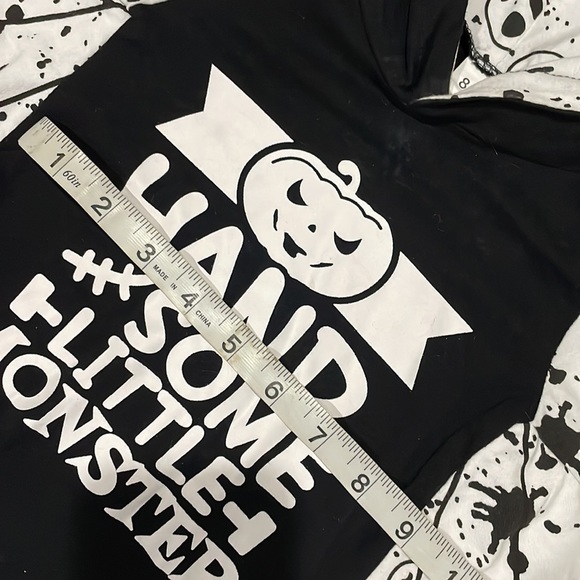 Black and White Halloween outfit Hand Some LITTLE MONSTER 80/12 months Bat - Picture 9 of 12